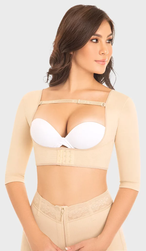 Faja tipo Chaleco -40% Cancelando en efectivo 74.100$