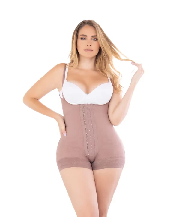 Faja cachetera color coca -40% de descuento cancelando en efectivo 139.200$