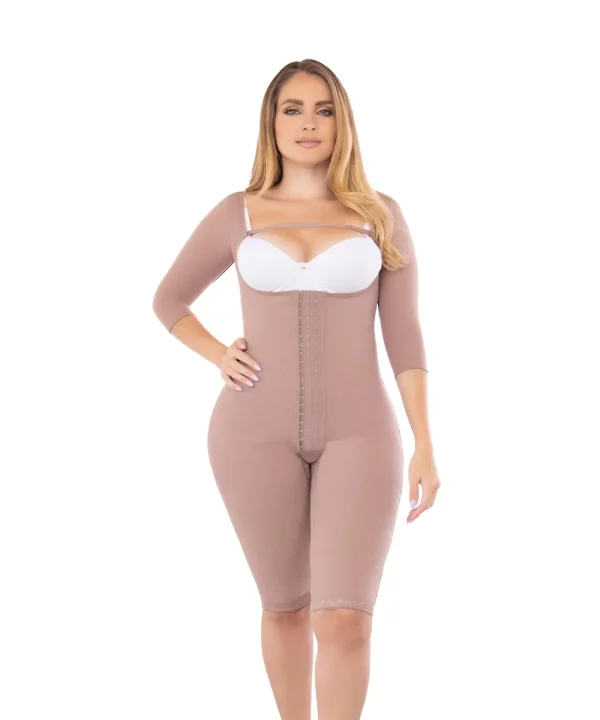 Faja completa con mangas -40% Cancelando en efectivo 160.00$